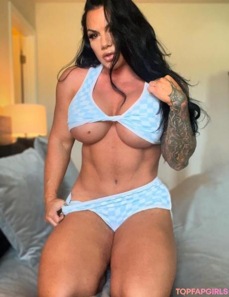 Nikkifitmama nude leaked OnlyFans pic