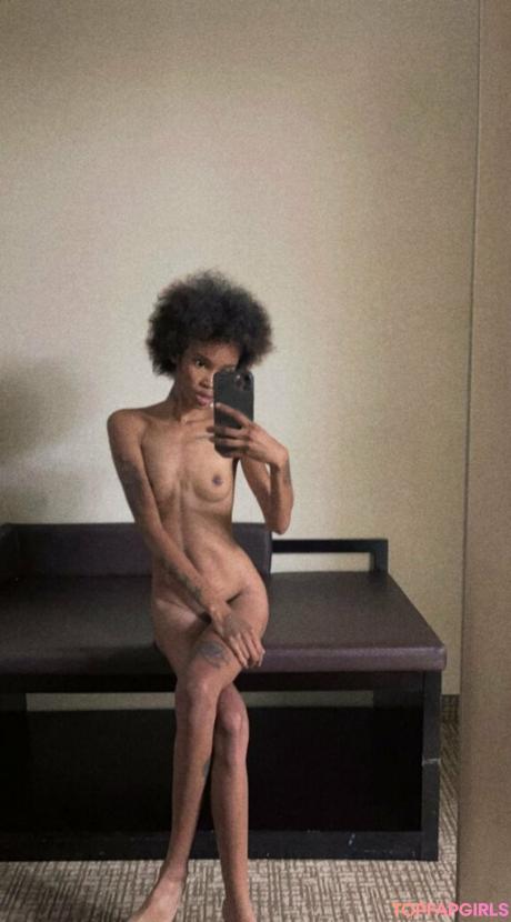 Prettyfaceslimm nude leaked OnlyFans pic