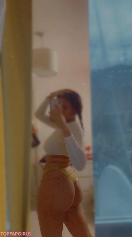 Lilacaramel nude leaked OnlyFans pic
