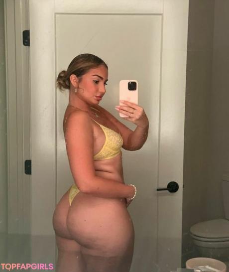 Emely nude leaked OnlyFans pic