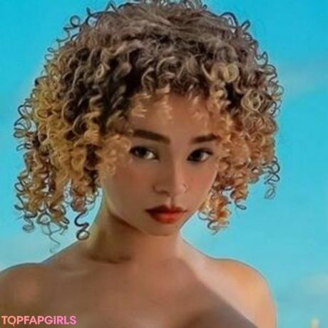 Kiara nude leaked OnlyFans pic