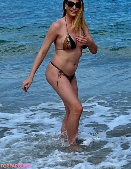Anita nude leaked OnlyFans pic