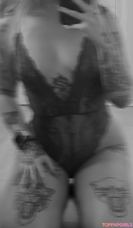 Izzy nude leaked OnlyFans pic