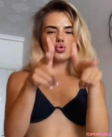 Tina nude leaked OnlyFans pic