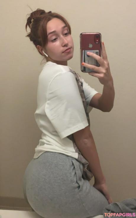 Lasmren nude leaked OnlyFans pic