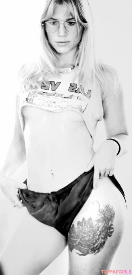 Yana nude leaked OnlyFans pic