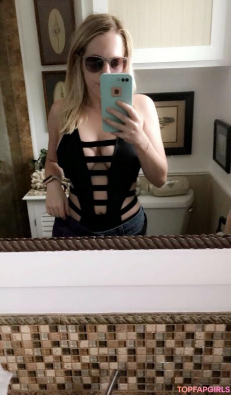 Spinachee nude leaked OnlyFans pic