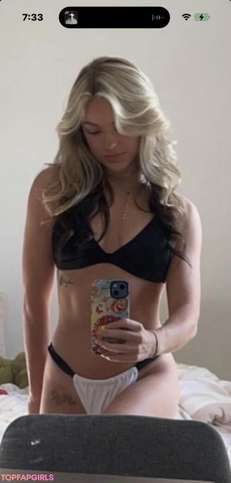 Mandi nude leaked OnlyFans pic