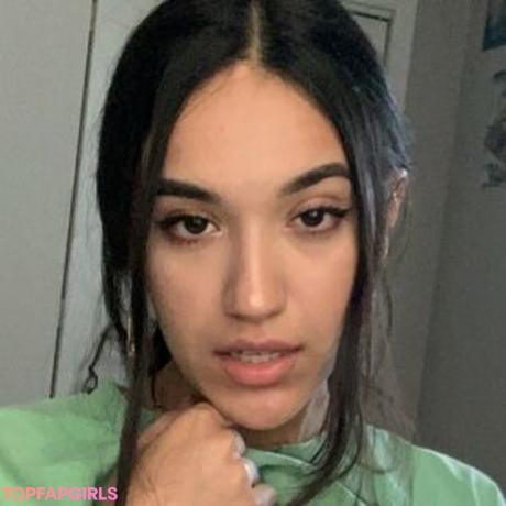 Desiredxangel nude leaked OnlyFans pic
