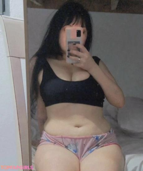 Luazineas nude leaked OnlyFans pic