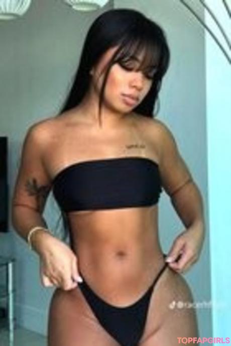 Quem nude leaked OnlyFans pic
