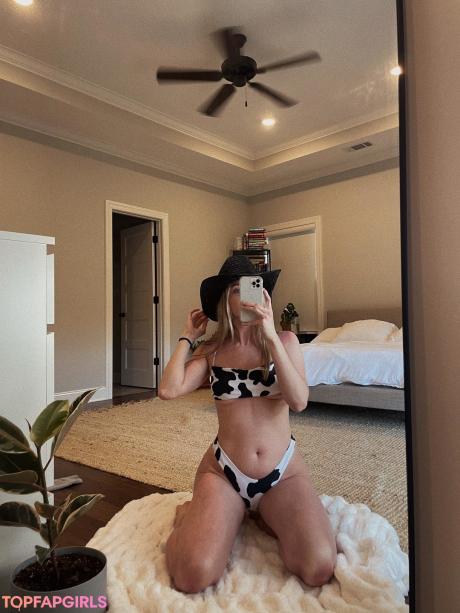 Lux nude leaked OnlyFans pic