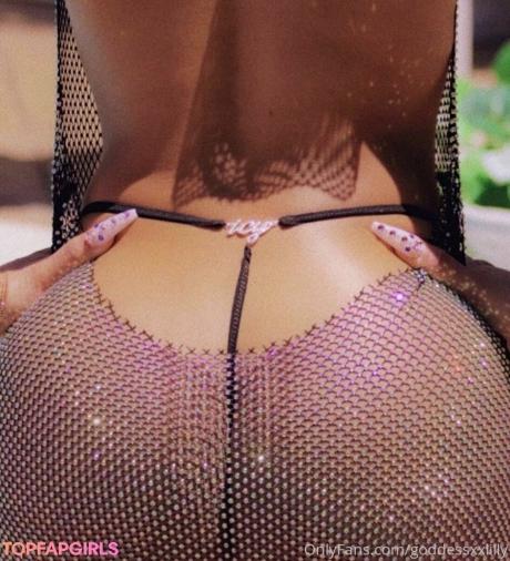 Lillyxmaefree nude leaked OnlyFans pic