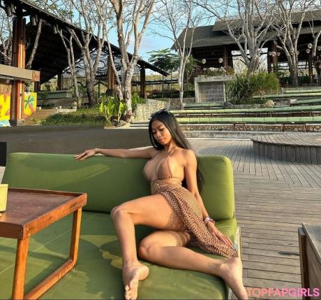 Camelarosevip nude leaked OnlyFans pic