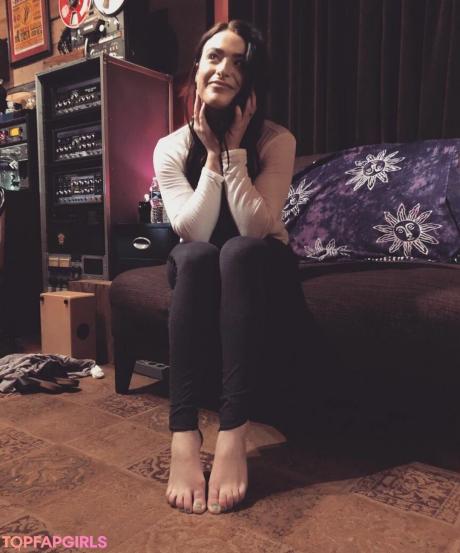 Laurel nude leaked OnlyFans pic