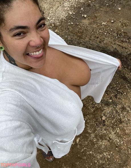 ChristinaGonzalez nude leaked OnlyFans pic