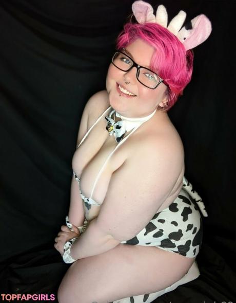 Emopink69 nude leaked OnlyFans pic