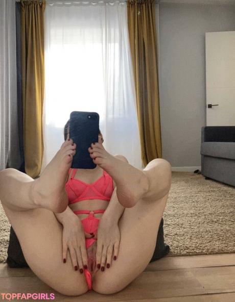 CherryPolly nude leaked OnlyFans pic
