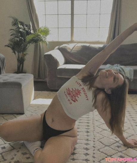 Slybabe_ nude leaked OnlyFans pic