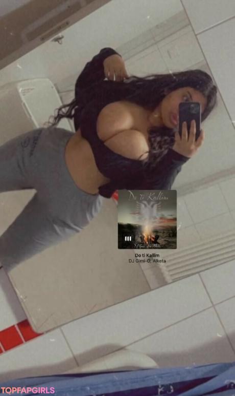 Celjanaaa nude leaked OnlyFans pic