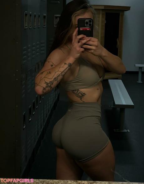 Maddyalivia nude leaked OnlyFans pic