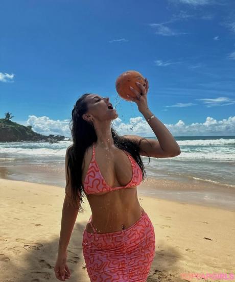 Kika nude leaked OnlyFans pic
