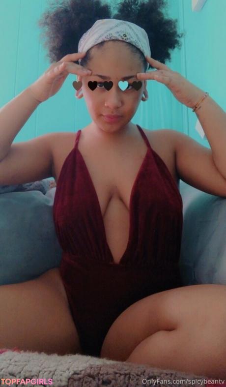 Spicybeantv nude leaked OnlyFans pic