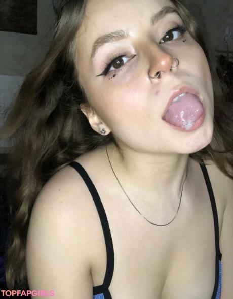 Beebuzz nude leaked OnlyFans pic