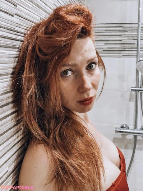 Freyja_wlf nude leaked OnlyFans pic