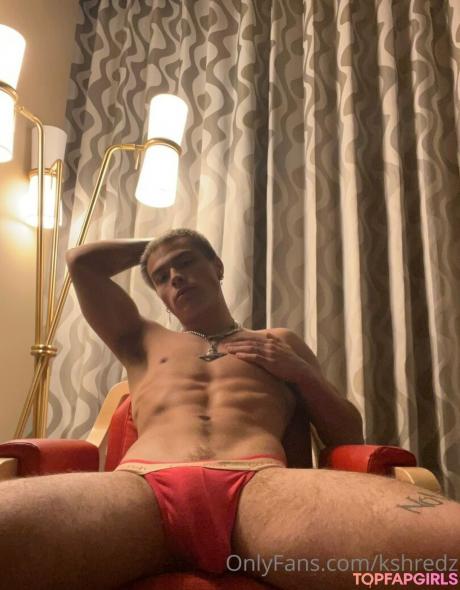 Kshredz nude leaked OnlyFans pic