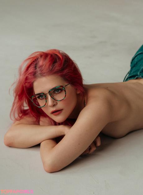 Di nude leaked OnlyFans pic